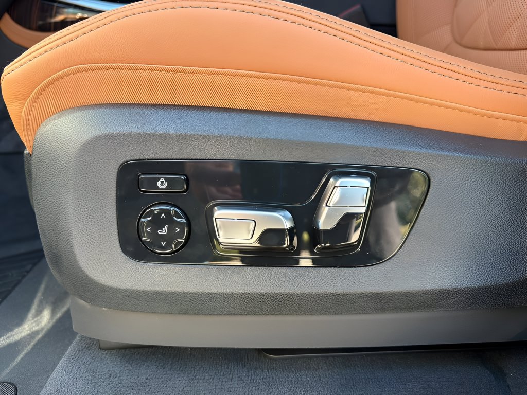 New 2027 BMW X7 xDrive40i AWD/4WD image 11