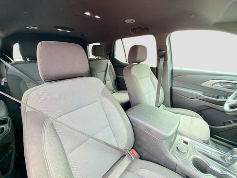 Used 2023 Chevrolet Traverse LT w/ LPO, Floor Liner Package AWD/4WD image 28