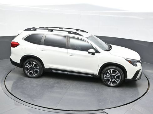 Used 2023 Subaru Ascent Limited AWD/4WD image 38