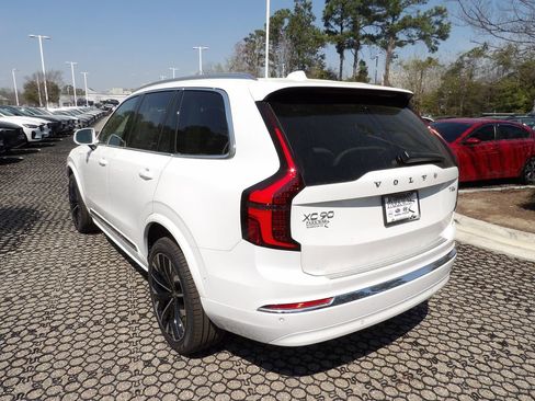 New 2026 Volvo XC90 T8 Ultra w/ Protection Package Premier AWD/4WD image 7