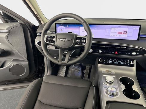 New 2026 Genesis GV70 2.5T Advanced AWD/4WD image 25