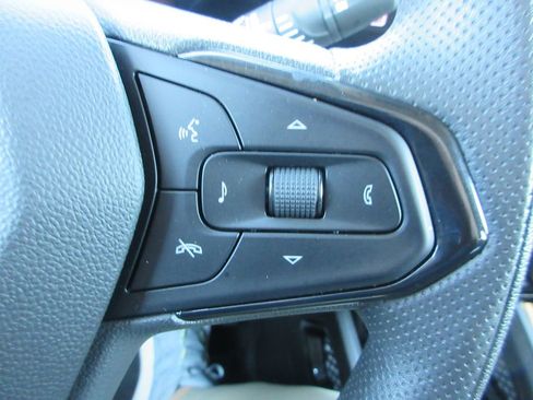 Certified 2024 Chevrolet TrailBlazer LT w/ Driver Confidence Package image 26