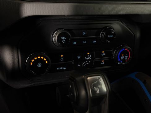 Used 2023 Ford Bronco Black Diamond AWD/4WD image 15