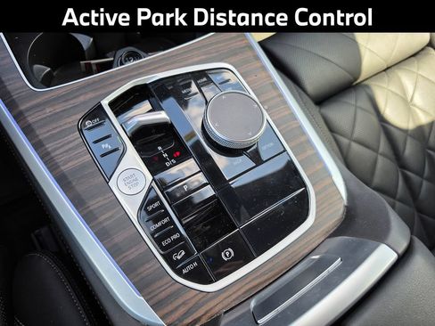 Used 2024 BMW X5 xDrive40i w/ Premium Package AWD/4WD image 17