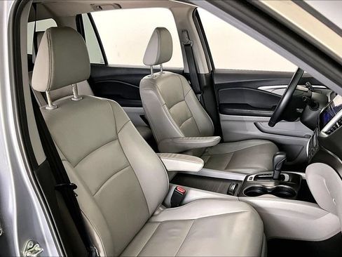 Used 2017 Honda Pilot EX-L image 8