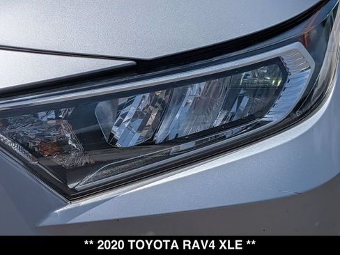 Used 2020 Toyota RAV4 XLE w/ All Weather Liner Package AWD/4WD image 15