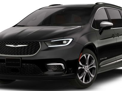 New 2026 Chrysler Pacifica Pinnacle