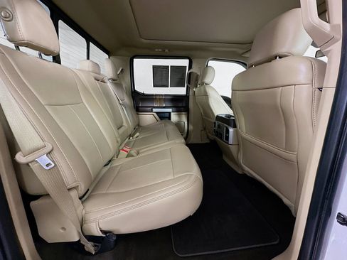 Used 2019 Ford F150 Lariat AWD/4WD image 31