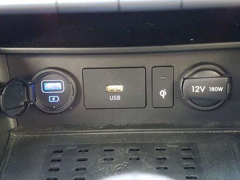 Used 2023 Hyundai Kona Limited image 33