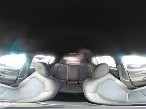 Used 2025 Buick Envista Preferred image 42