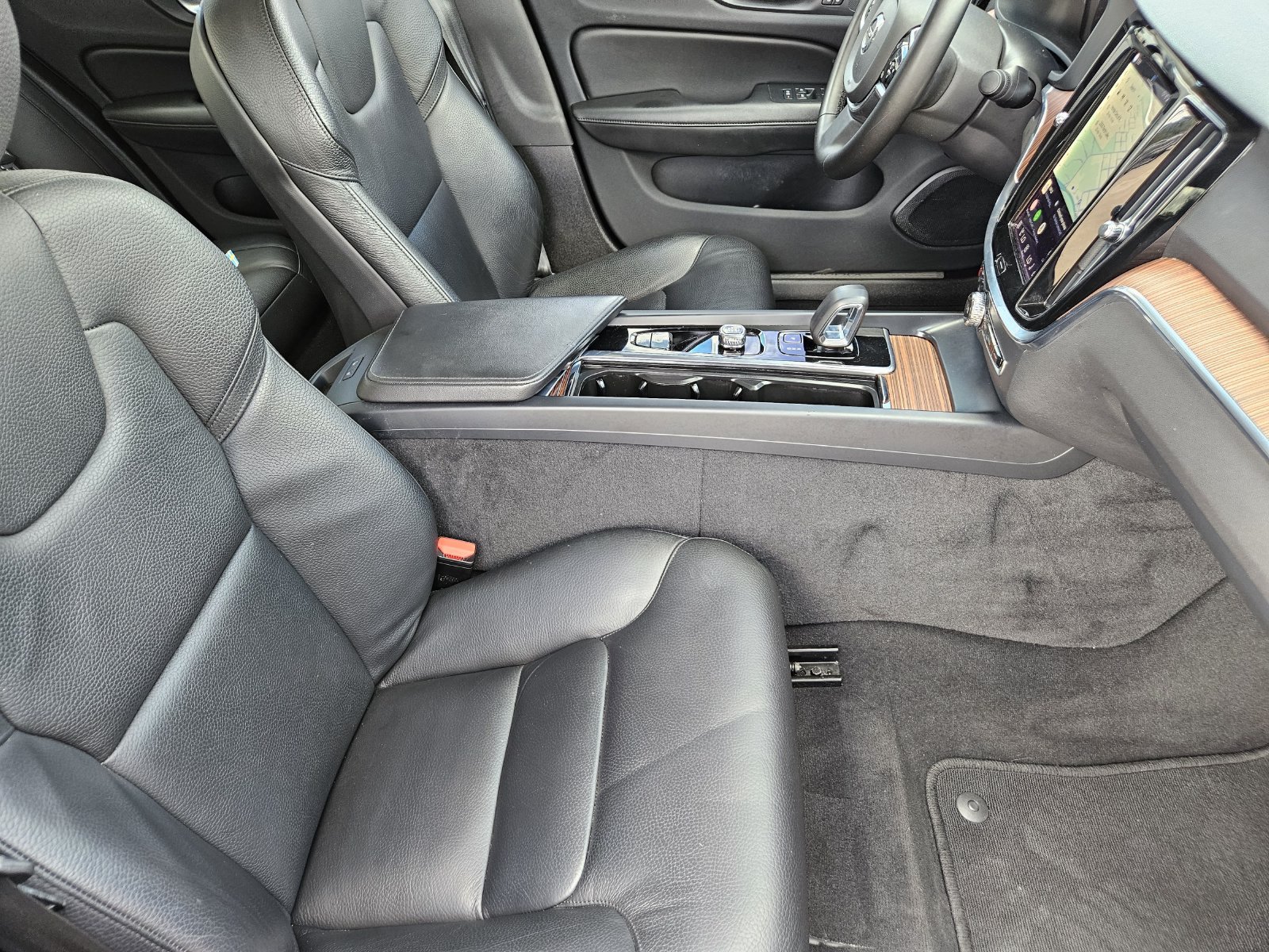 Used 2022 Chevrolet Silverado 2500 LTZ w/ LTZ Texas Edition AWD/4WD image 17