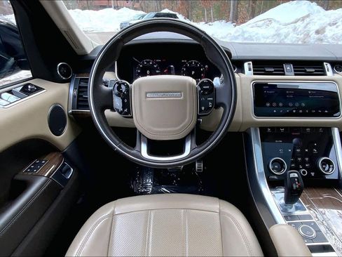 Used 2021 Land Rover Range Rover Sport HSE Silver Edition image 6