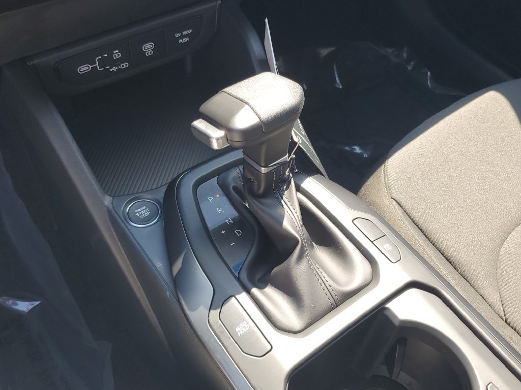 New 2026 Kia K4 FWD image 19