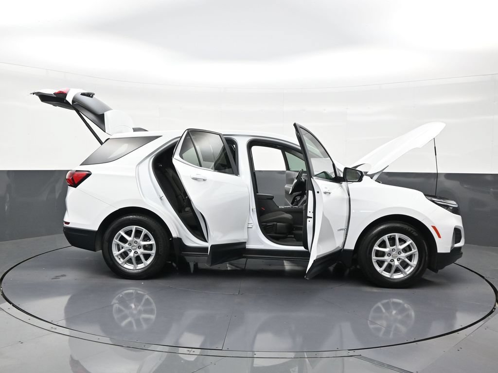 Used 2021 Chevrolet Equinox LT FWD image 29