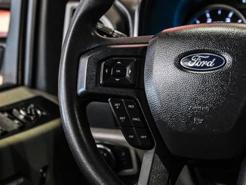 Used 2022 Ford F250 XL w/ Power Equipment Group image 16