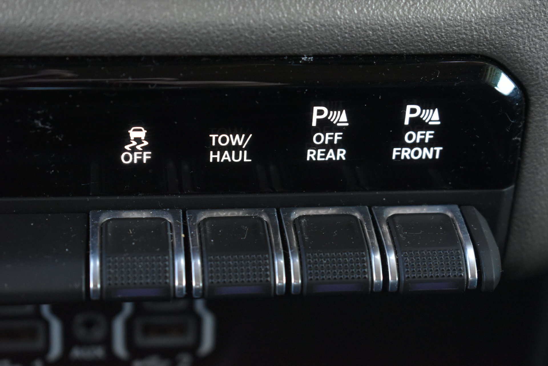 Used 2021 RAM 1500 Laramie AWD/4WD image 29