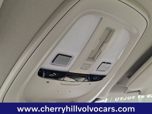 Certified 2023 Volvo XC90 B6 Plus image 26