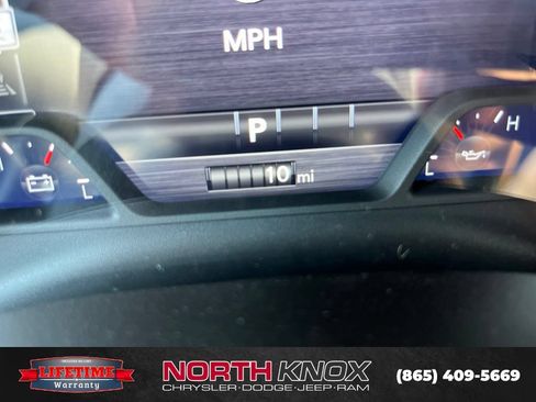 New 2026 RAM 1500 Express AWD/4WD image 31