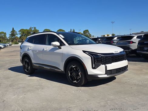 New 2026 Kia Sportage EX w/ EX Panoramic Sunroof Package image 2