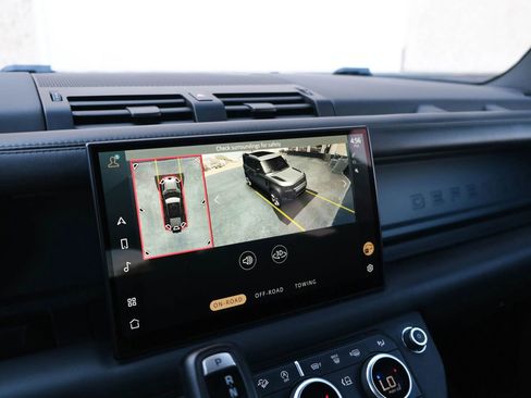 Used 2023 Land Rover Defender 110 X image 53