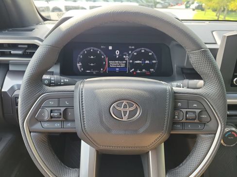 New 2026 Toyota Tacoma TRD Off-Road AWD/4WD image 8