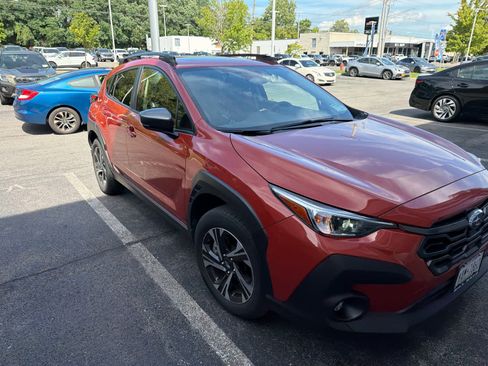 Used 2024 Subaru Crosstrek 2.0i Premium AWD/4WD image 16