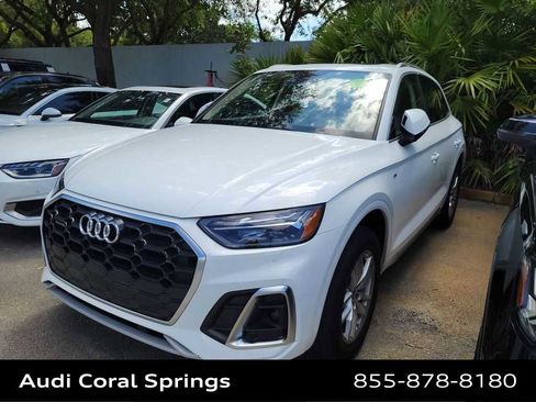 Certified 2023 Audi Q5 2.0T Premium w/ Convenience Package AWD/4WD image 2