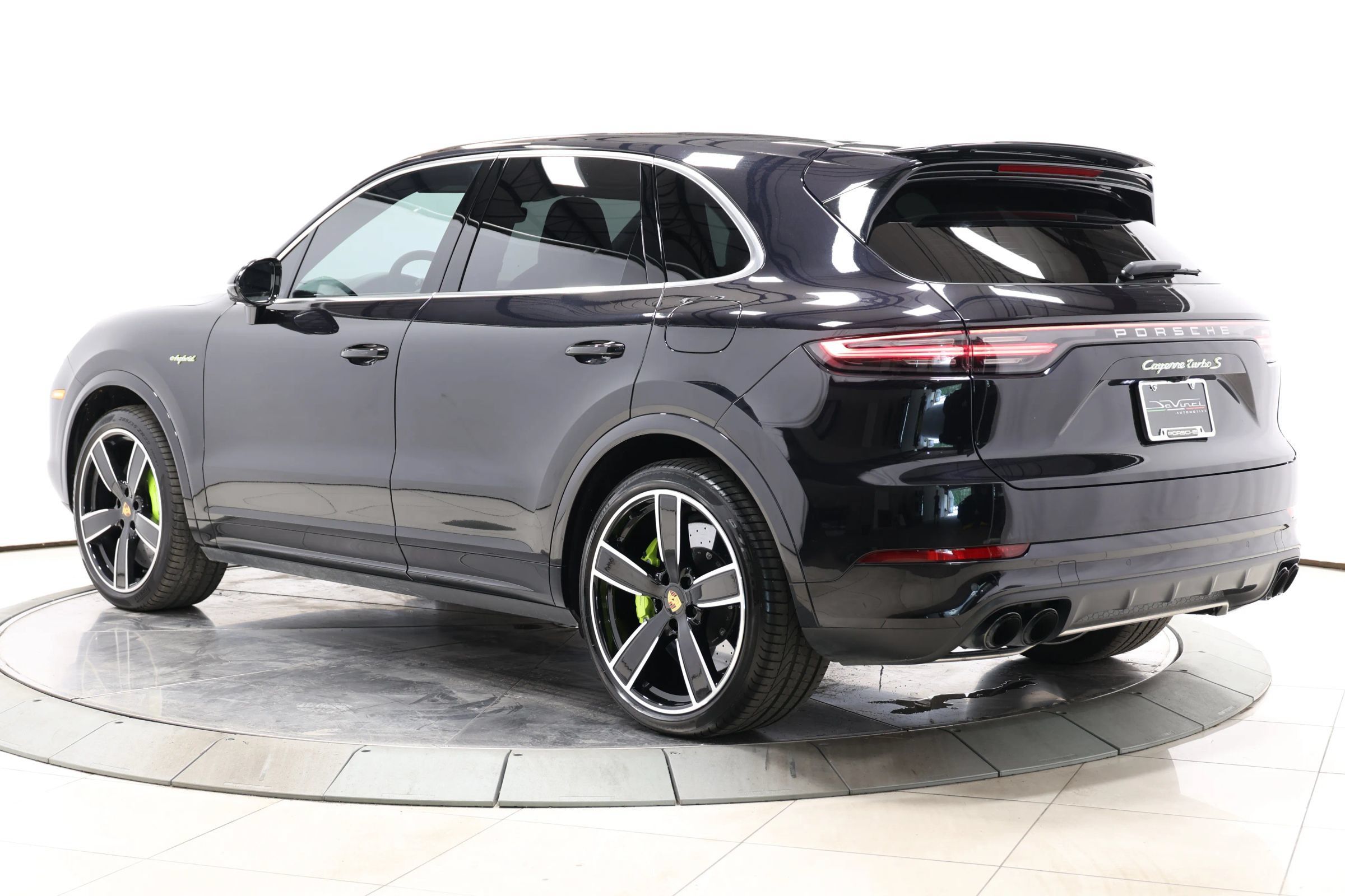 Used 2021 Porsche Cayenne Turbo S AWD/4WD image 71