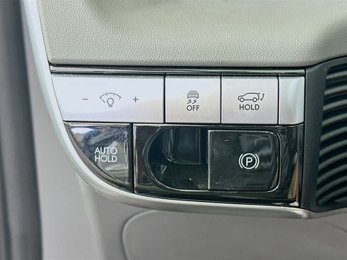 Used 2024 Hyundai Ioniq 5 SEL RWD image 17