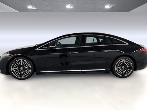 Certified 2023 Mercedes-Benz EQS 580 4MATIC Sedan image 2