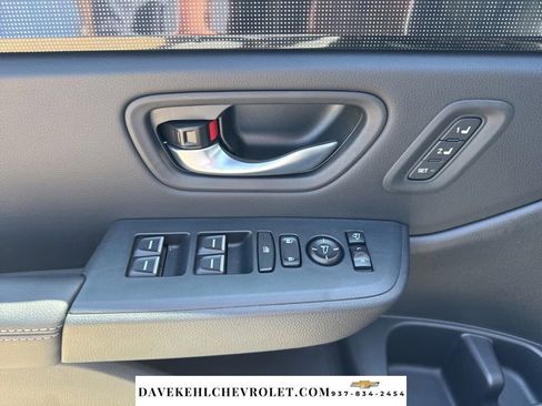 Used 2025 Honda Pilot Elite image 63
