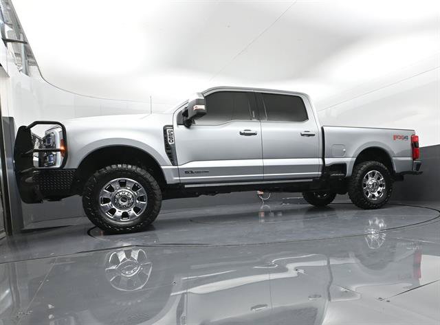 Used 2024 Ford F250 Lariat w/ Lariat Ultimate Package AWD/4WD image 34