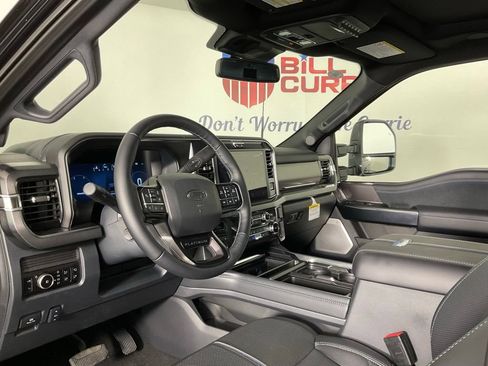 New 2026 Ford F250 Platinum AWD/4WD image 13