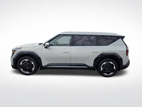 Used 2026 Kia EV9 Land AWD/4WD image 6