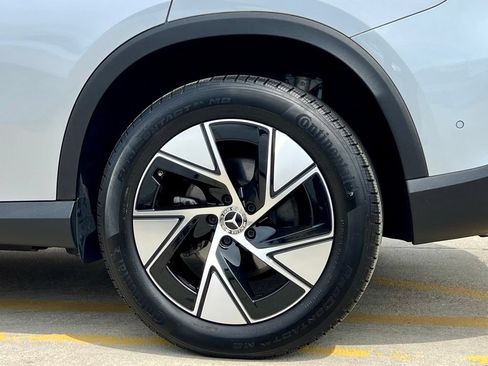 Certified 2024 Mercedes-Benz GLC 300 4MATIC image 10