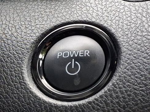 Used 2025 Toyota Camry LE FWD image 25