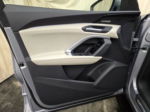 New 2025 Audi Q5 Premium Plus image 14