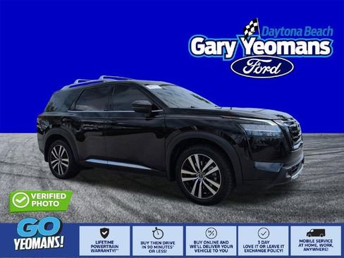 Used 2023 Nissan Pathfinder Platinum w/ Lighting Package (N92) image 1