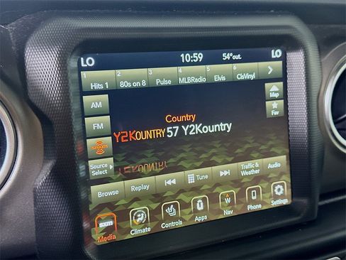 Used 2022 Jeep Wrangler Unlimited Rubicon w/ Steel Bumper Group image 28