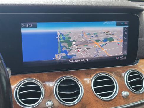Used 2020 Mercedes-Benz E 350 Sedan w/ Parking Assistance Package image 27