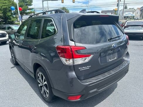 Used 2023 Subaru Forester Limited AWD/4WD image 7