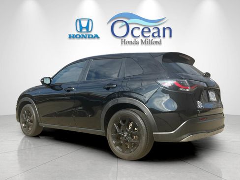 Used 2024 Honda HR-V Sport image 5