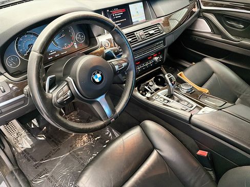 Used 2015 BMW 550i Sedan RWD image 7