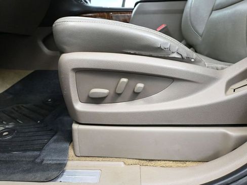 Used 2015 Chevrolet Tahoe LTZ image 24