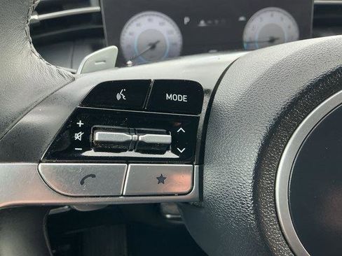 Certified 2022 Hyundai Santa Cruz SEL Premium image 13