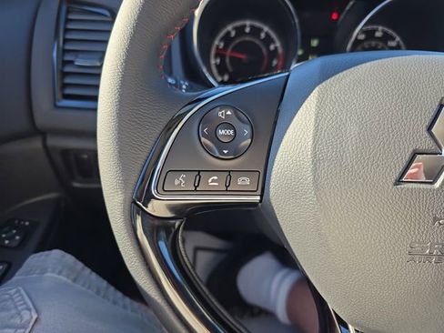 New 2025 Mitsubishi Outlander Sport LE image 18