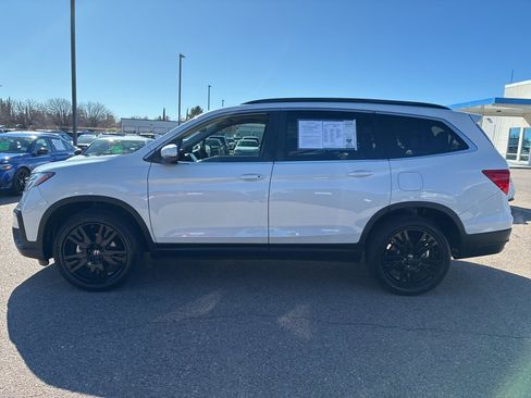 Certified 2022 Honda Pilot Special Edition image 2