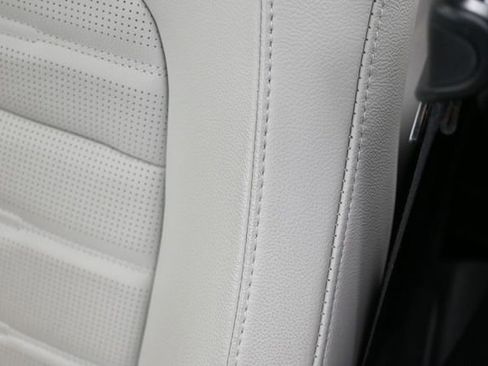Used 2025 Honda CR-V EX-L image 16