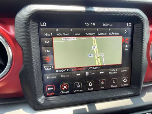 Used 2021 Jeep Wrangler Unlimited Rubicon AWD/4WD image 17