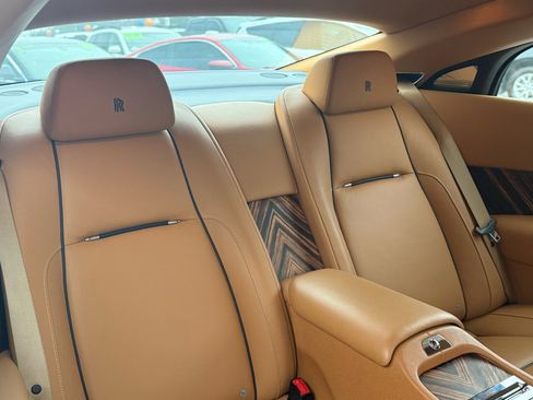 Used 2015 Rolls-Royce Wraith image 51
